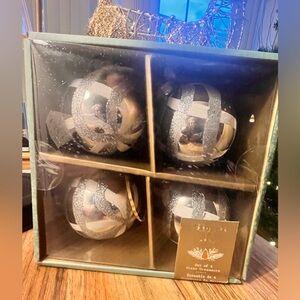 Tinsel & Fir Silver and White Glass Ornaments Set of 4 NIB